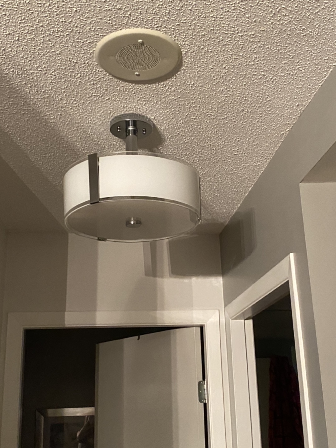 Ceiling light in perfect condition!