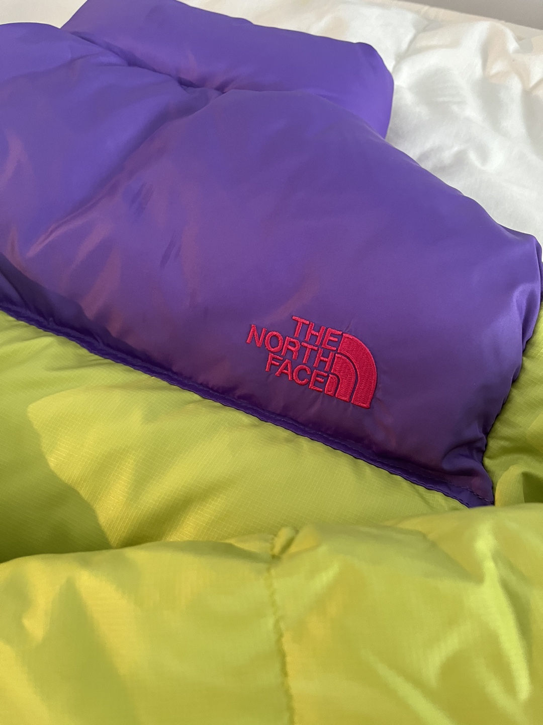 The North Face Nutpse image indicator(2)