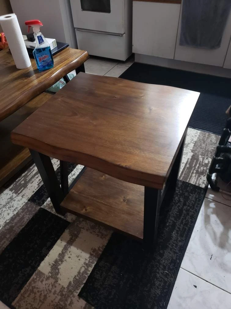 Coffee Table and 2 matching End Tables image indicator(4)