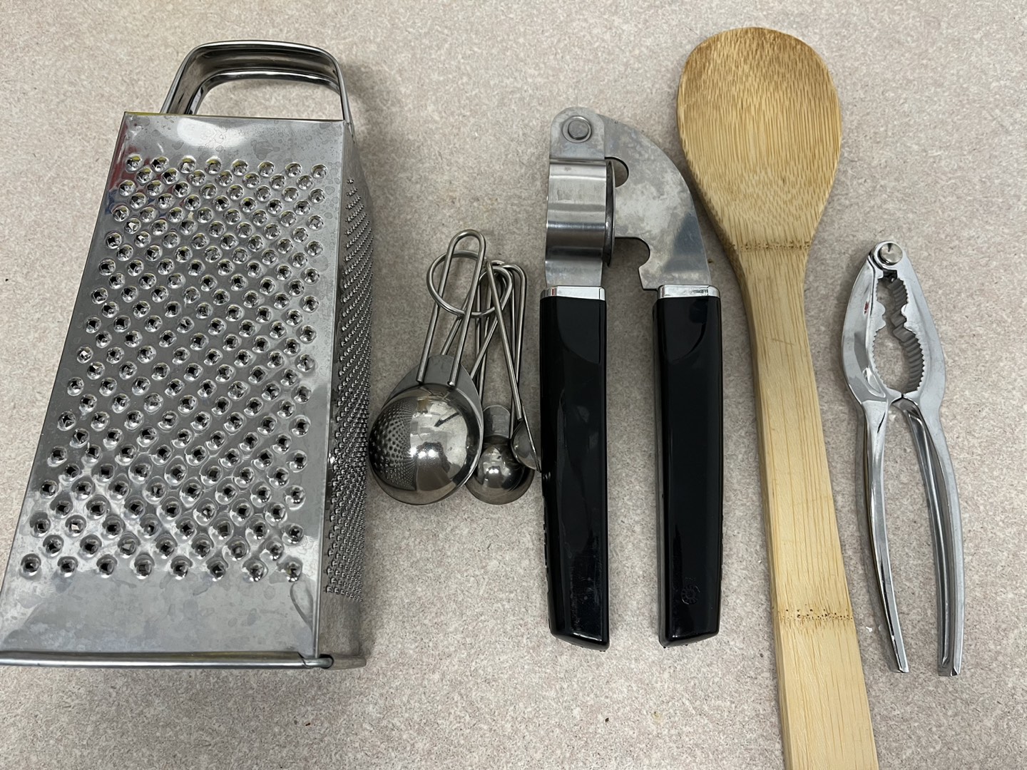 Kitchen appliances thumbnail