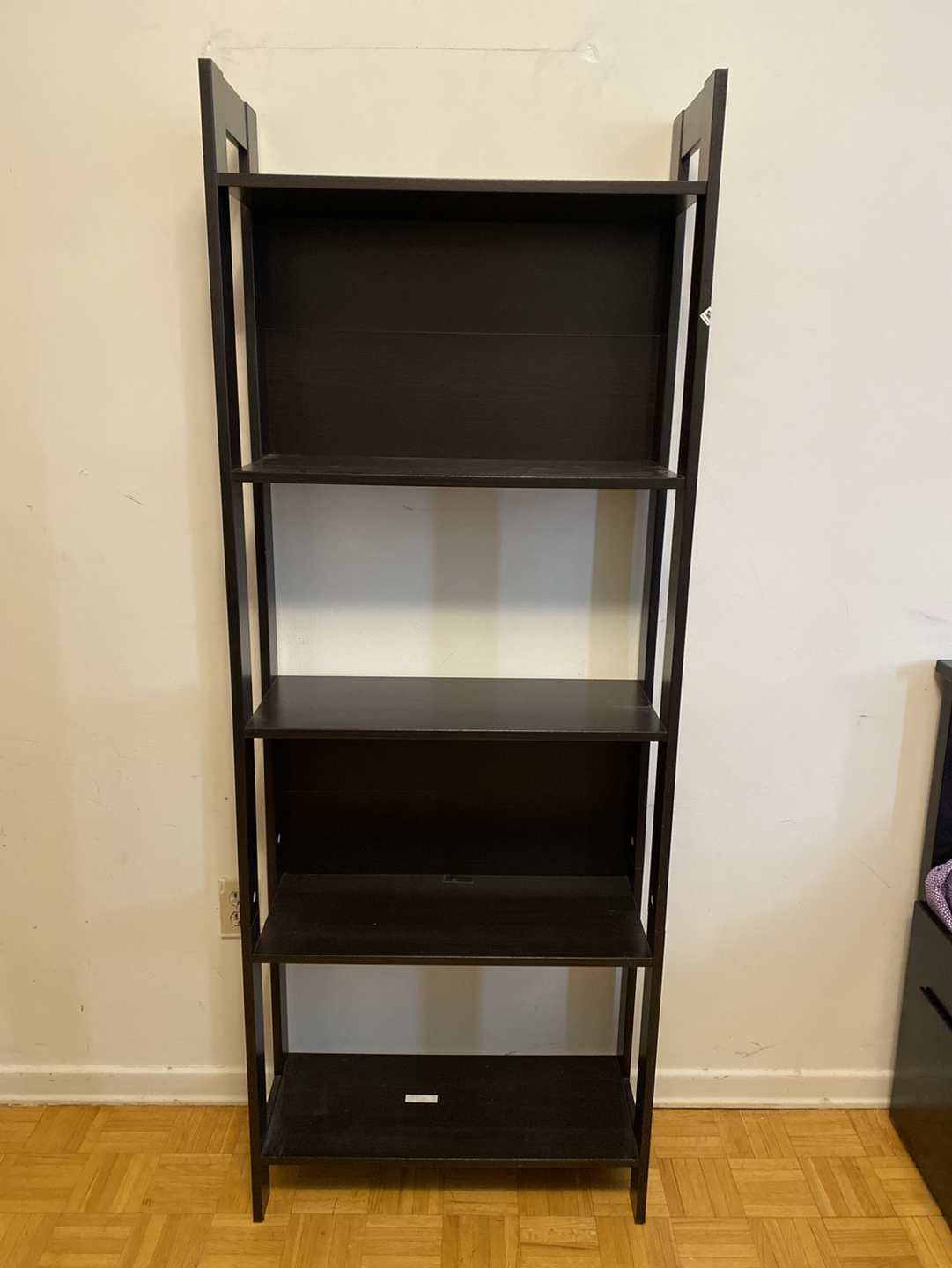 Book shelf thumbnail