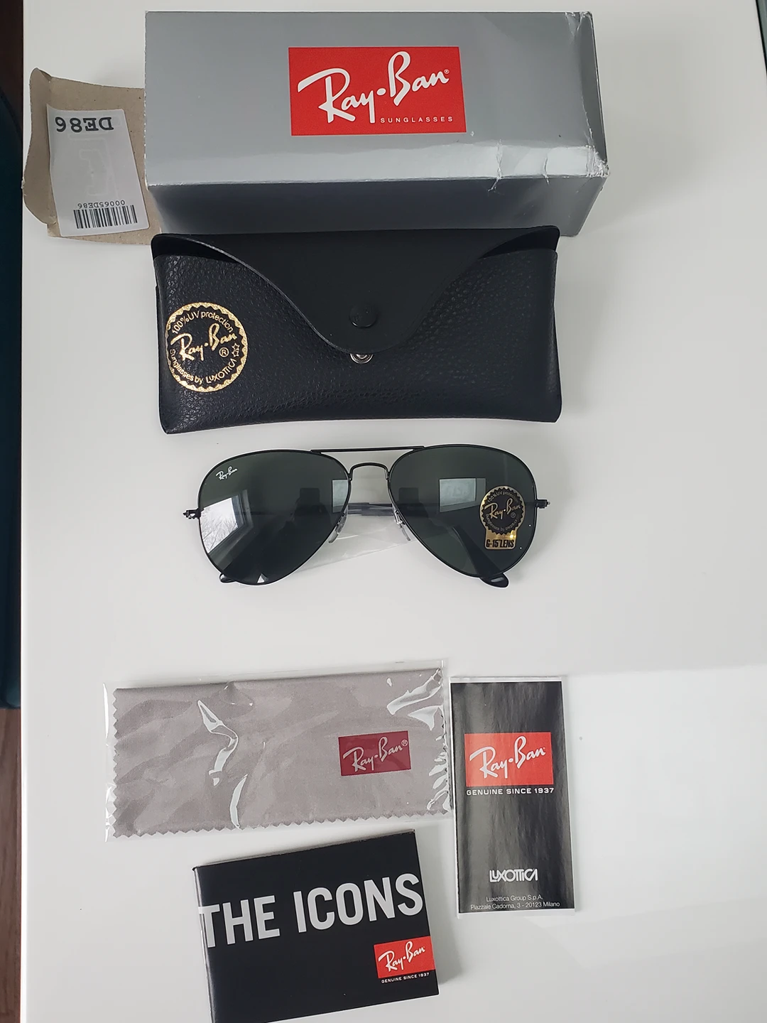 NIB RAY BAN BLACK AVIATOR SUNGLASSES thumbnail