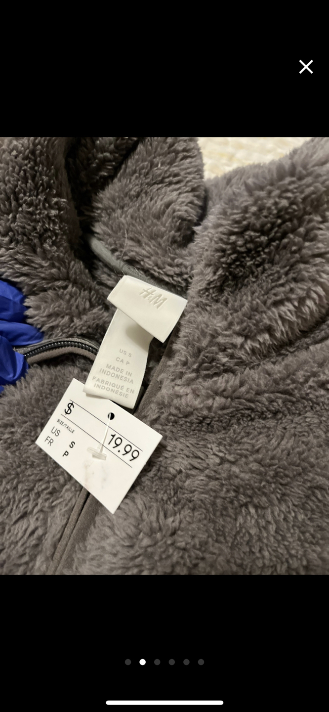 H&M fleece sweater BNWT image indicator(6)