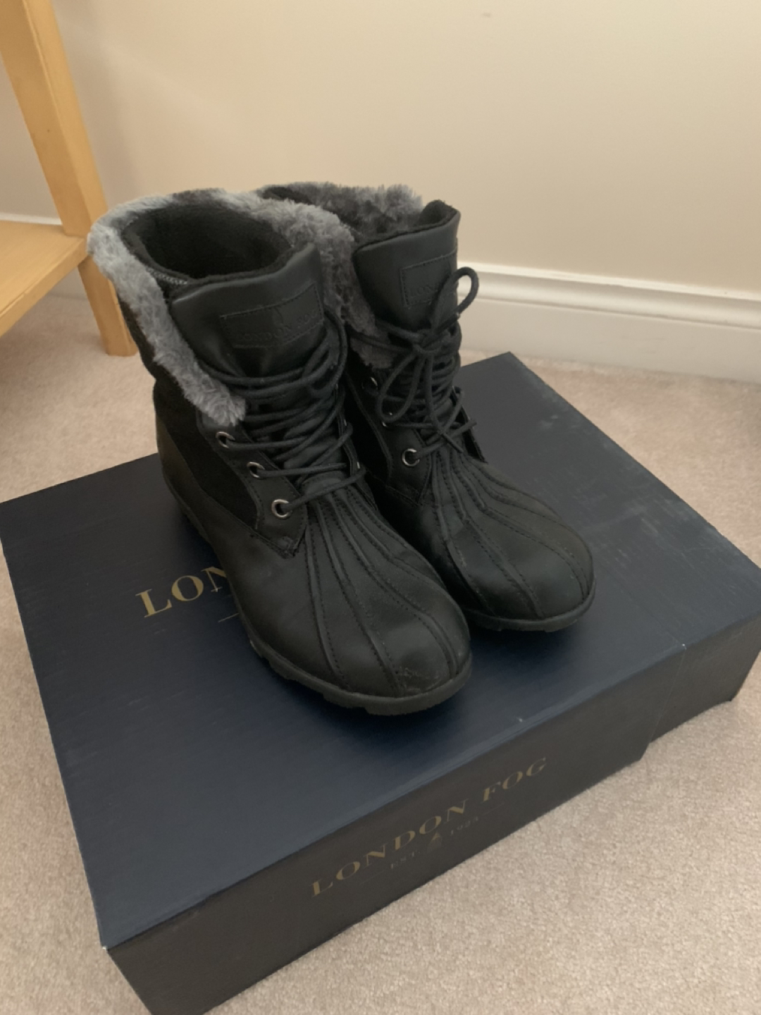 London Fog Boots Women Size 8-81/2 thumbnail