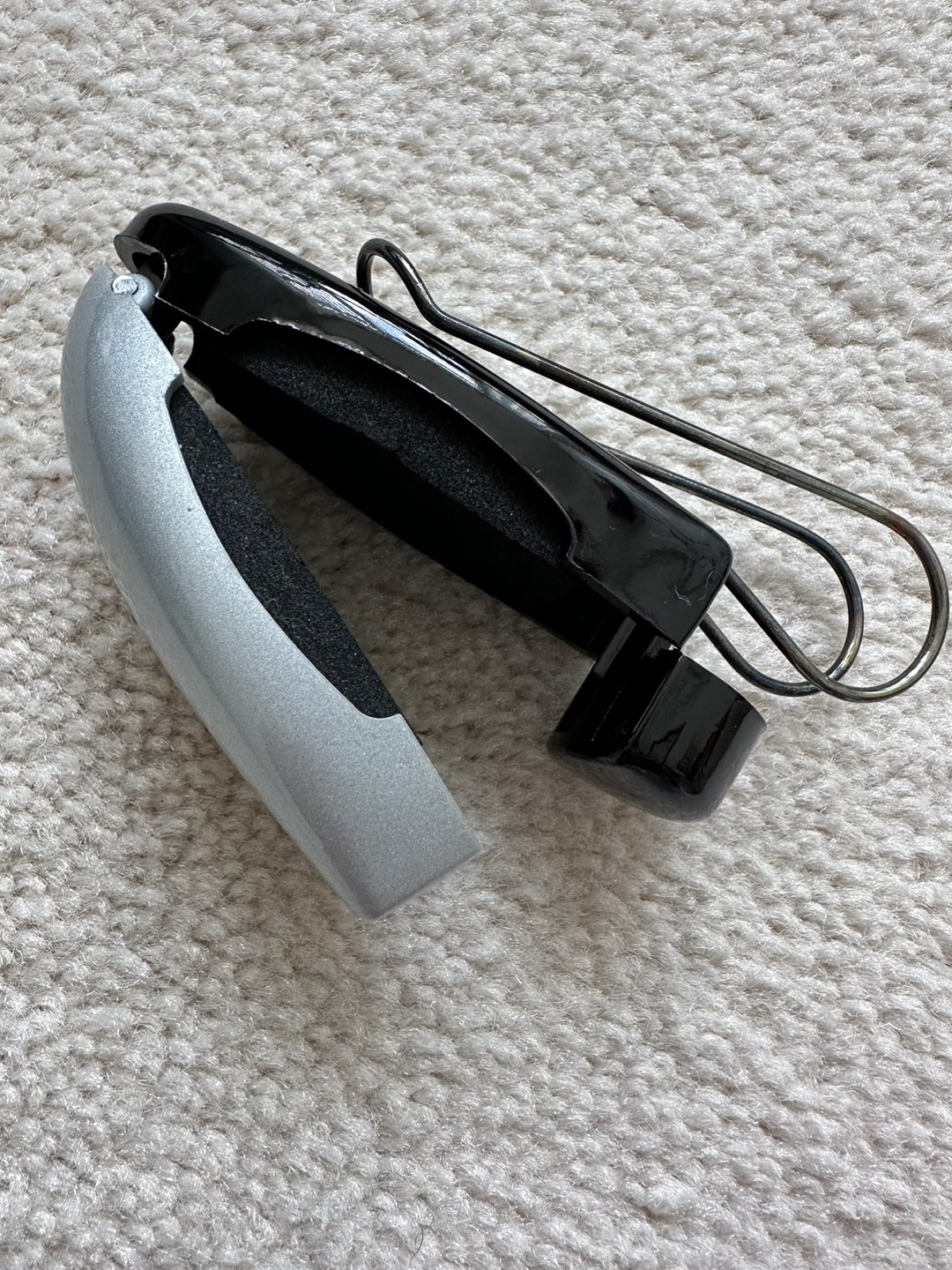 Sunglasses Clip for Car #freecycle - photo 2
