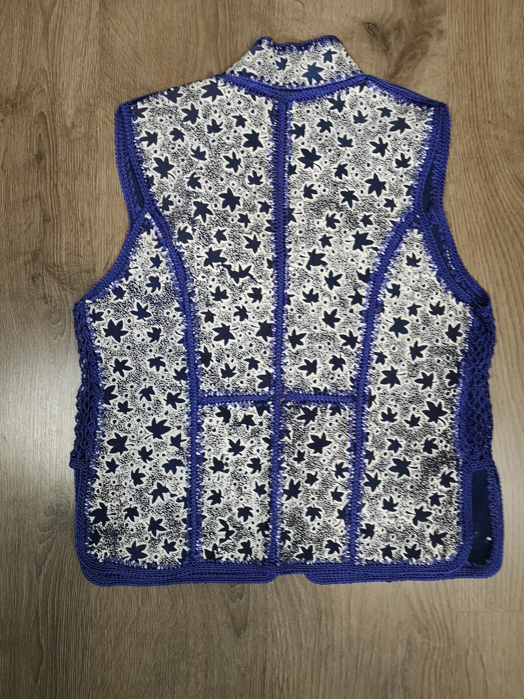 70s vintage patchwork leather handmade crochet vest - photo 4