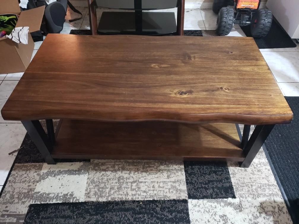 Coffee Table and 2 matching End Tables thumbnail