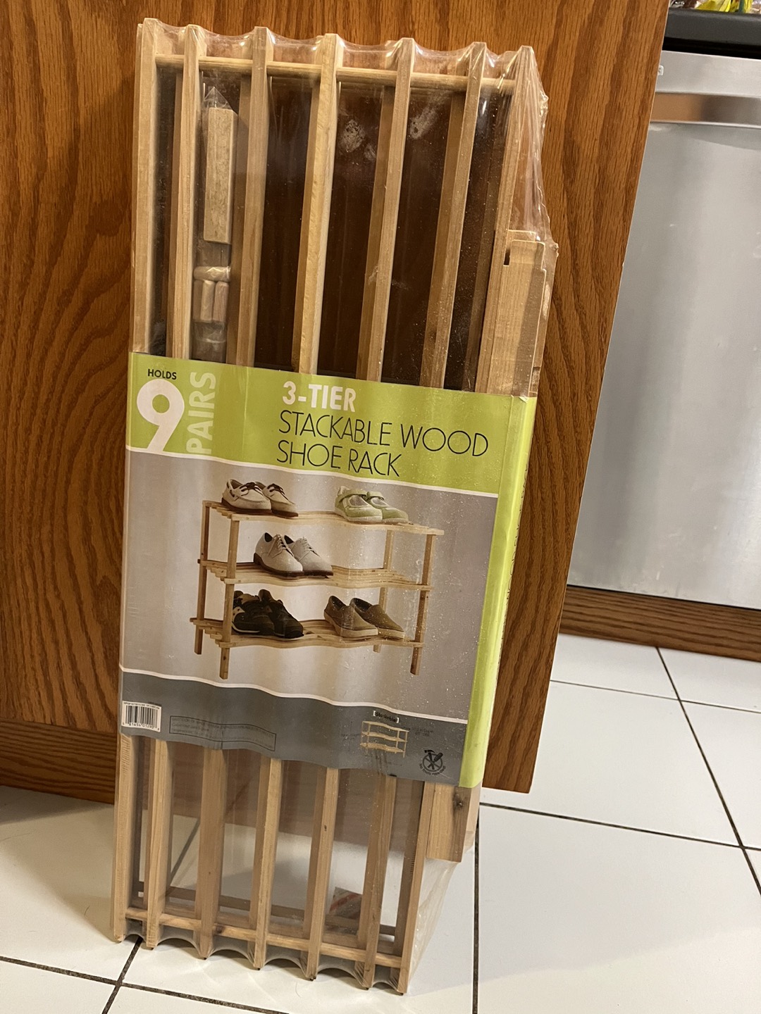3 tier show rack