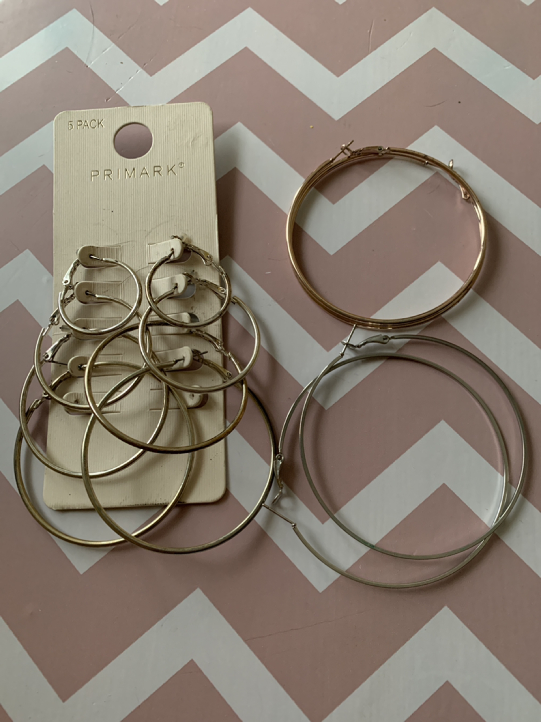 Earring HOOPS thumbnail