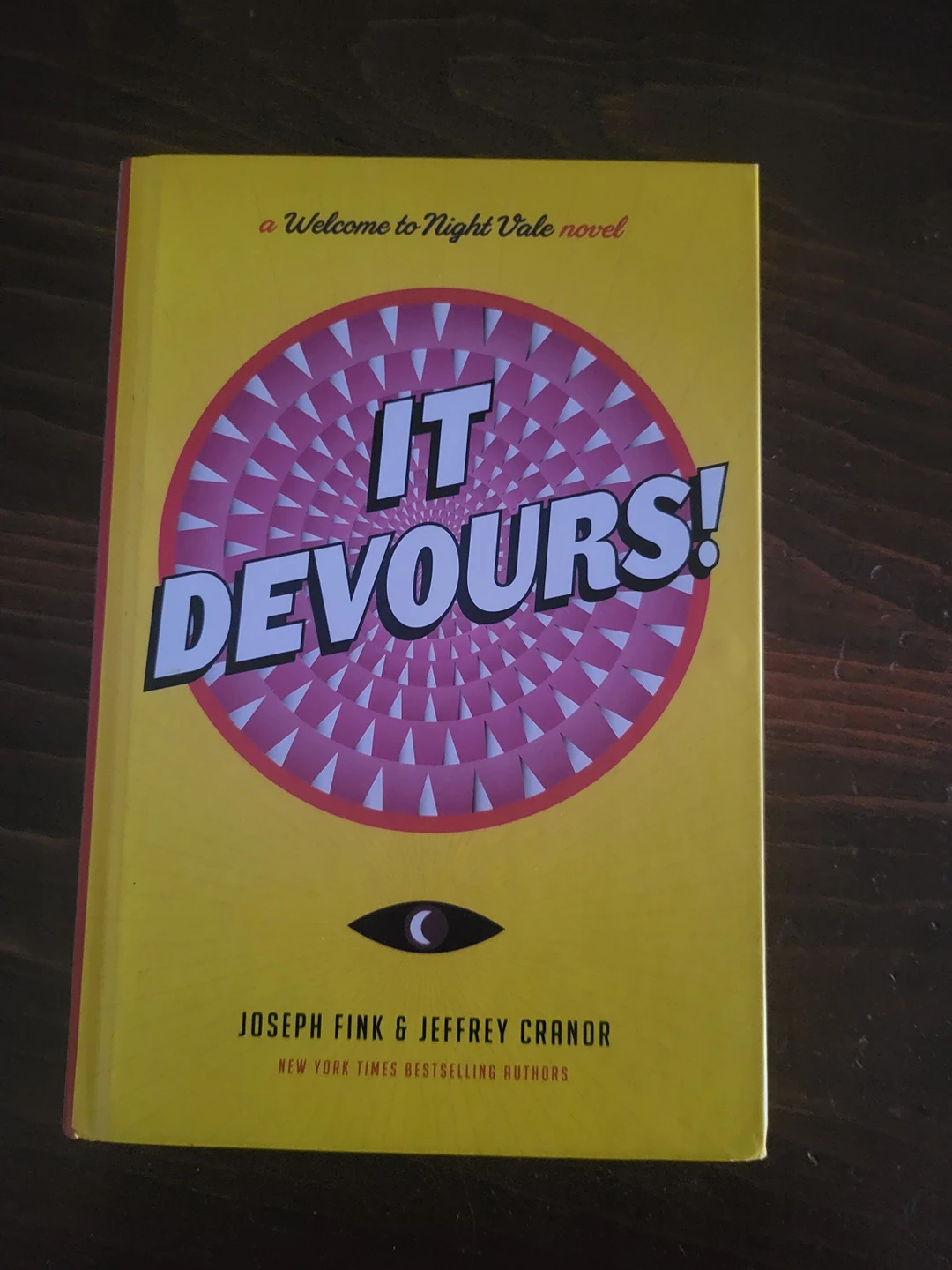 Welcome to Night Vale... Books image indicator(7)