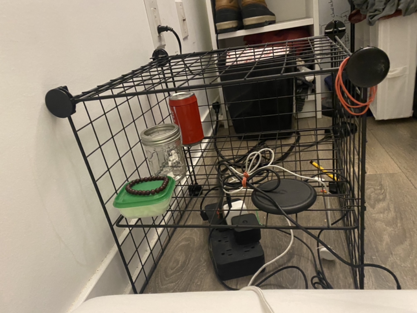 square wired shelving - photo 4