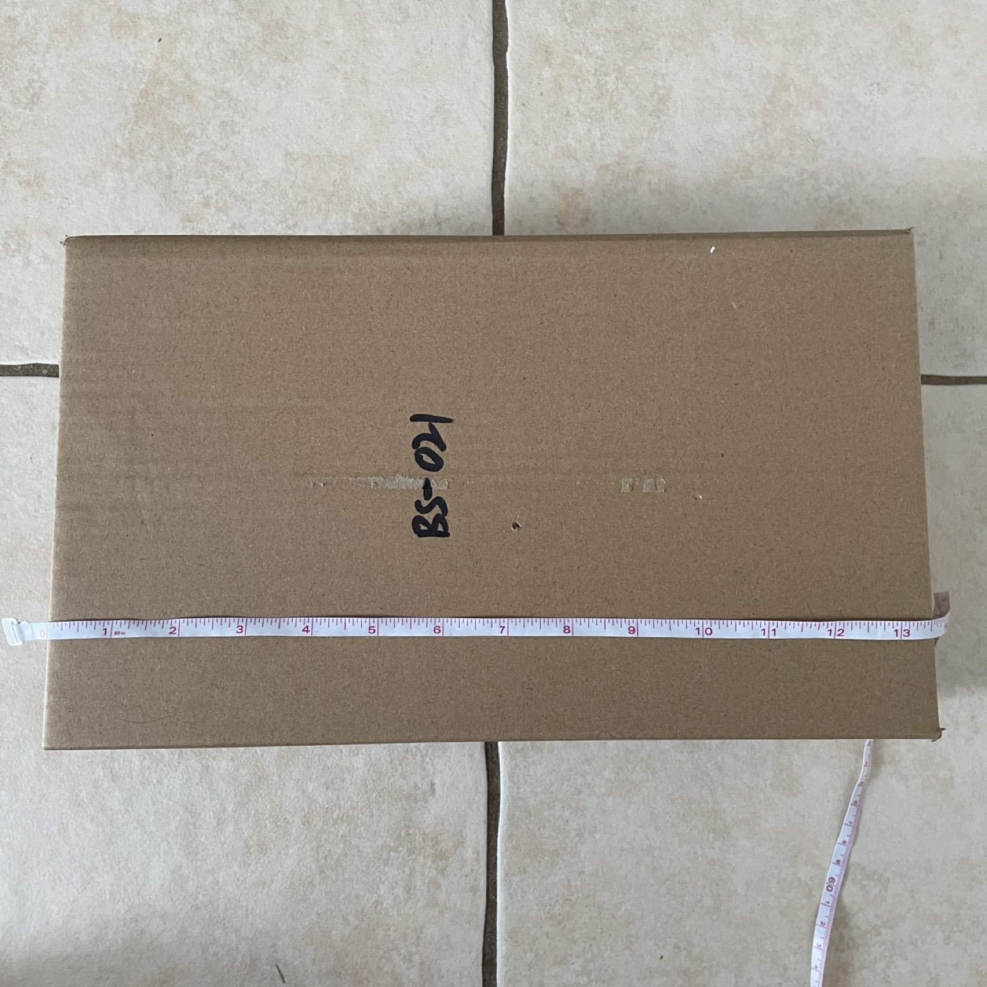 BNIB Mystery unopened present: Resin horse statue? image indicator(3)