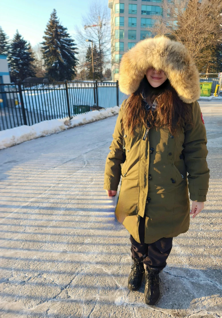 Canada Goose Ladies Medium Military Green Parka vintage - photo 2