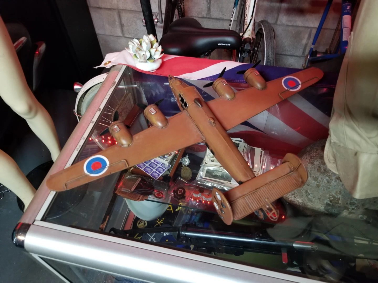 Tin Model Airplane Diamond lil WW2 B24 Bomber