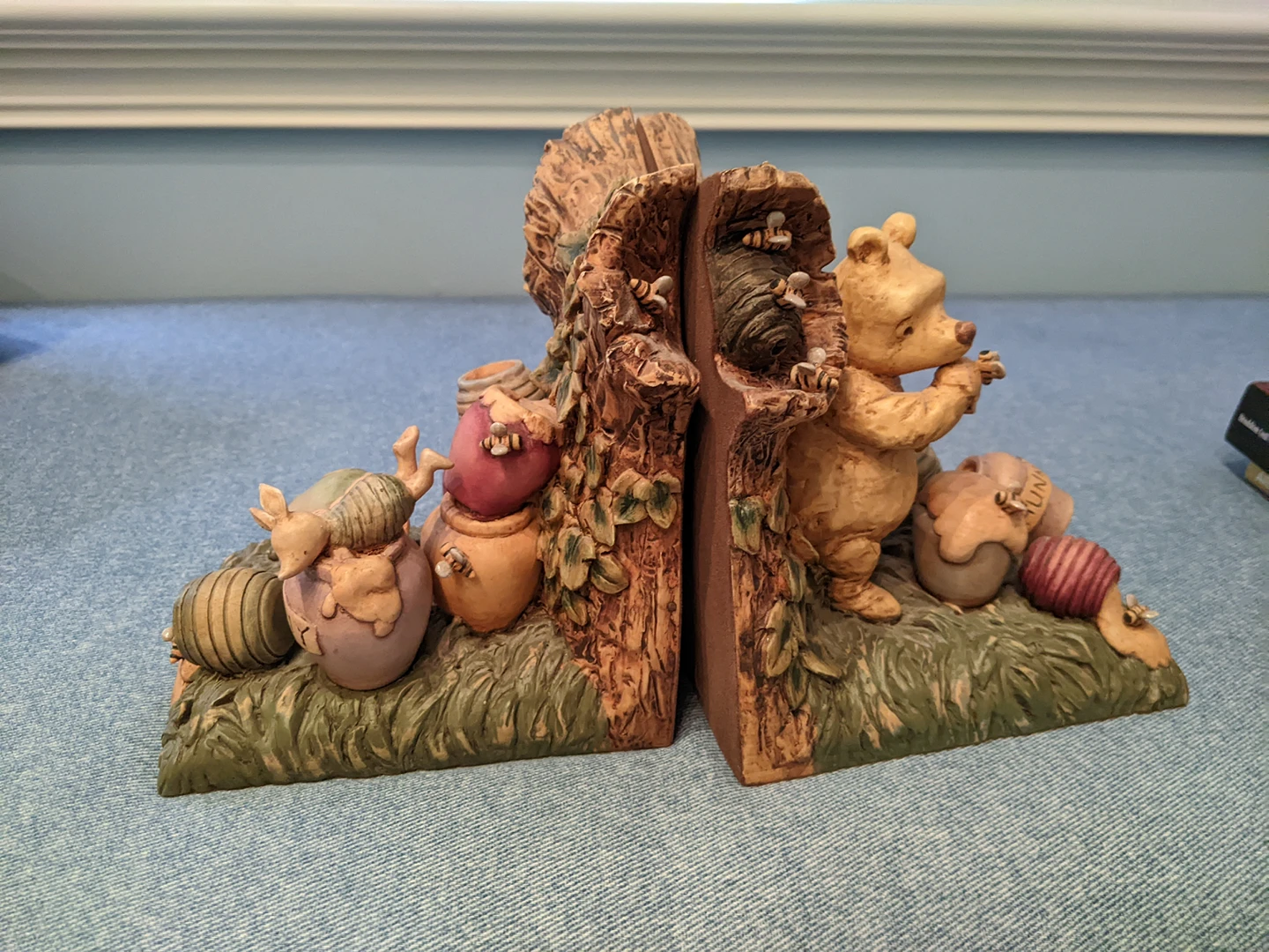 Winnie the Pooh book ends thumbnail