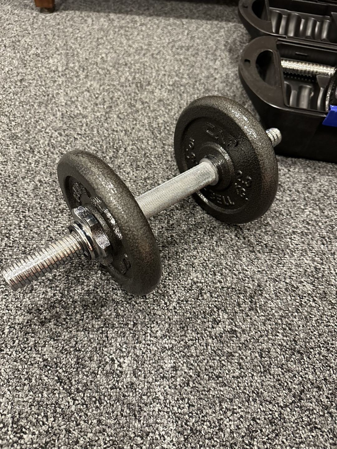 Adjustable dumbbell set 40 pounds
