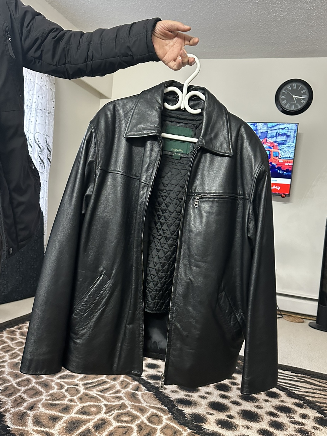 Black leather men’s jacket - photo 2