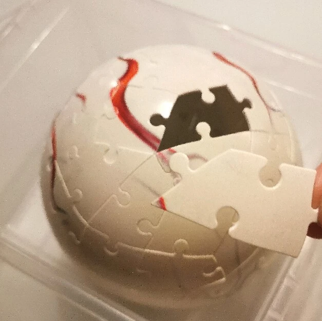 Ikea GILTIG 3d Eyeball Puzzle * limited edition collection image indicator(2)