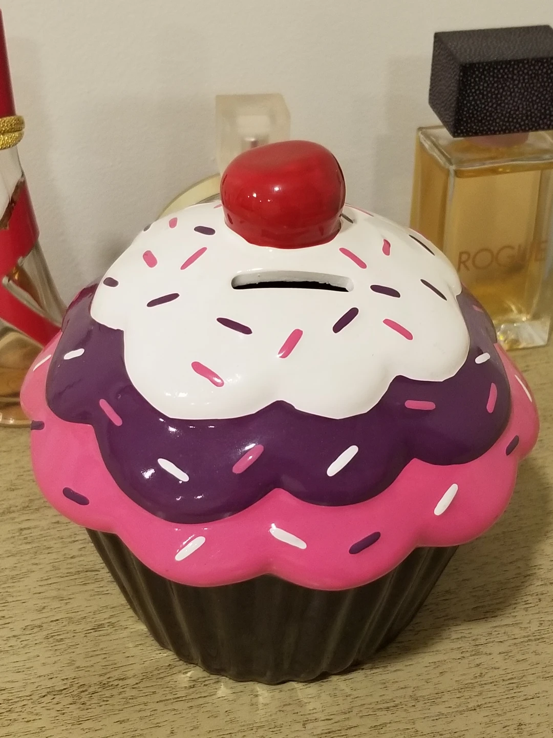Starpoint FAB Ceramic Cupcake Piggy Bank - photo 2