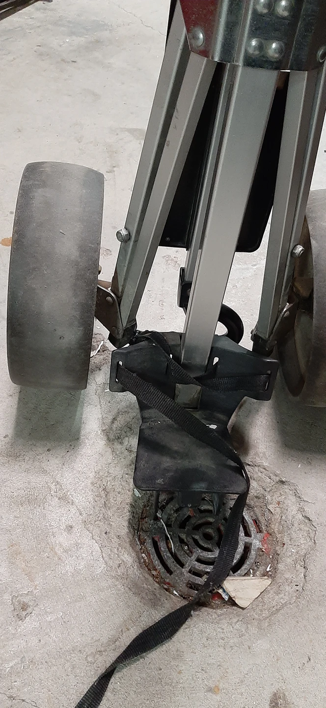 Freecycle 🎃   🏌‍♀️push cart golf image indicator(4)