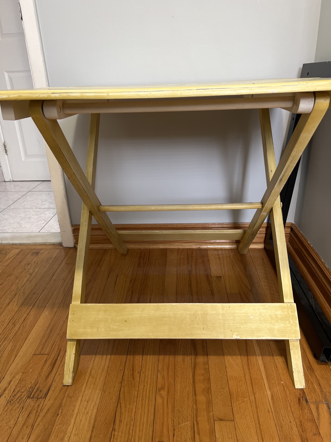 Painted Fold up table - photo 5