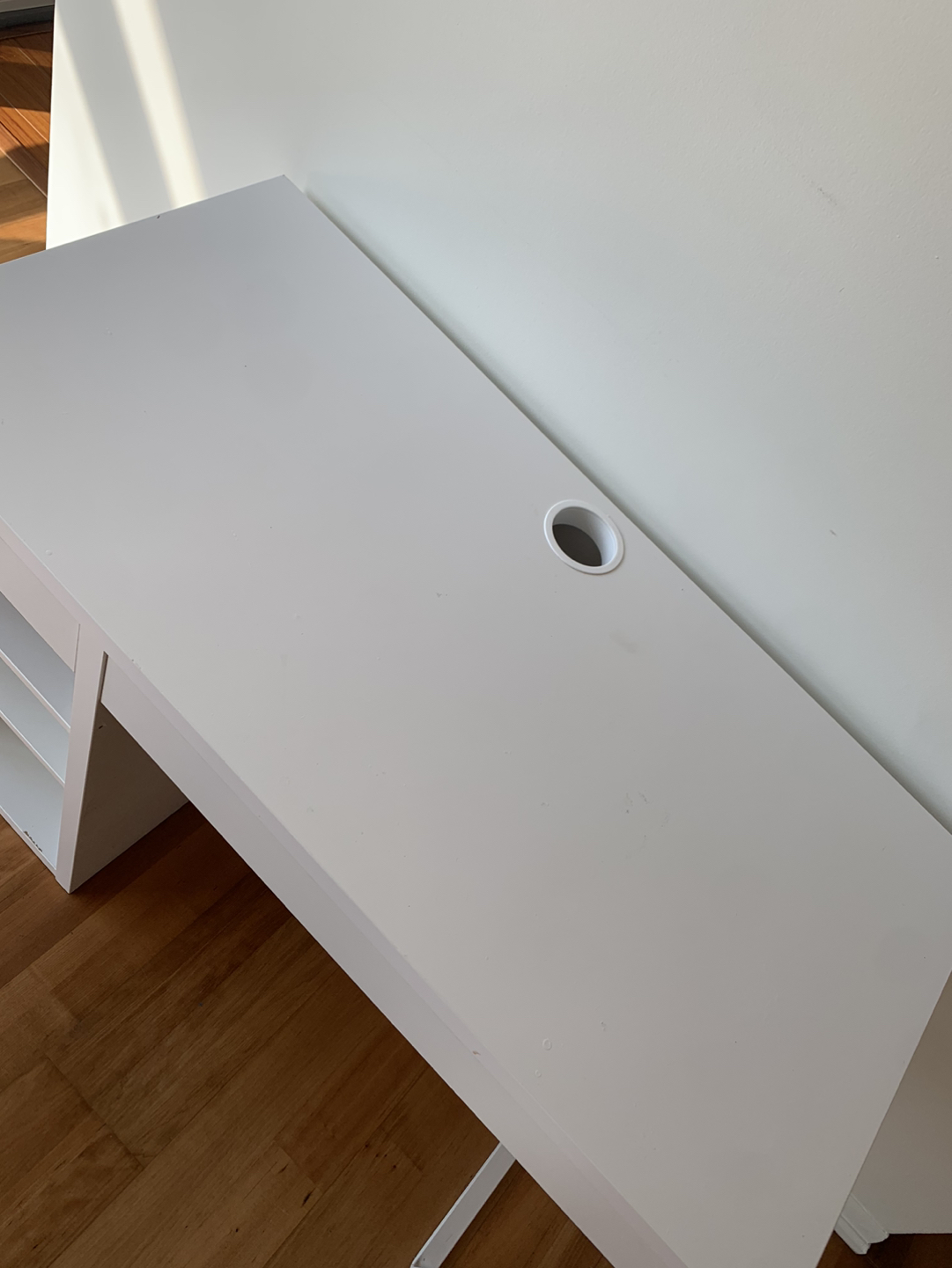 Ikea micke desk - photo 2