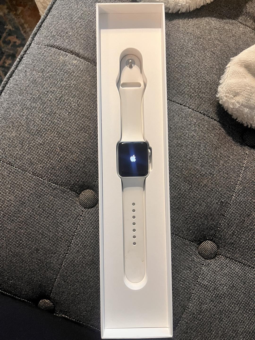 Apple Watch (Series 3) - photo 3
