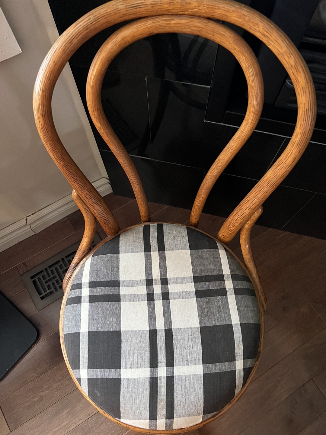 Chair - photo 4