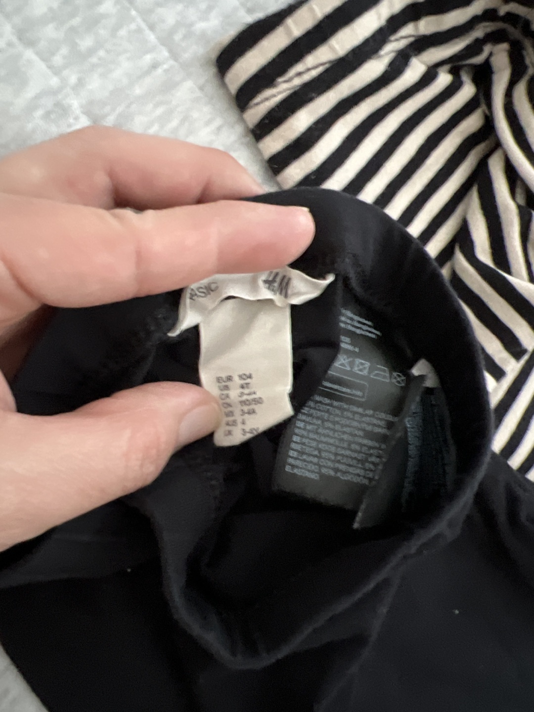 Toddler leggings size 3-4 Y image indicator(3)