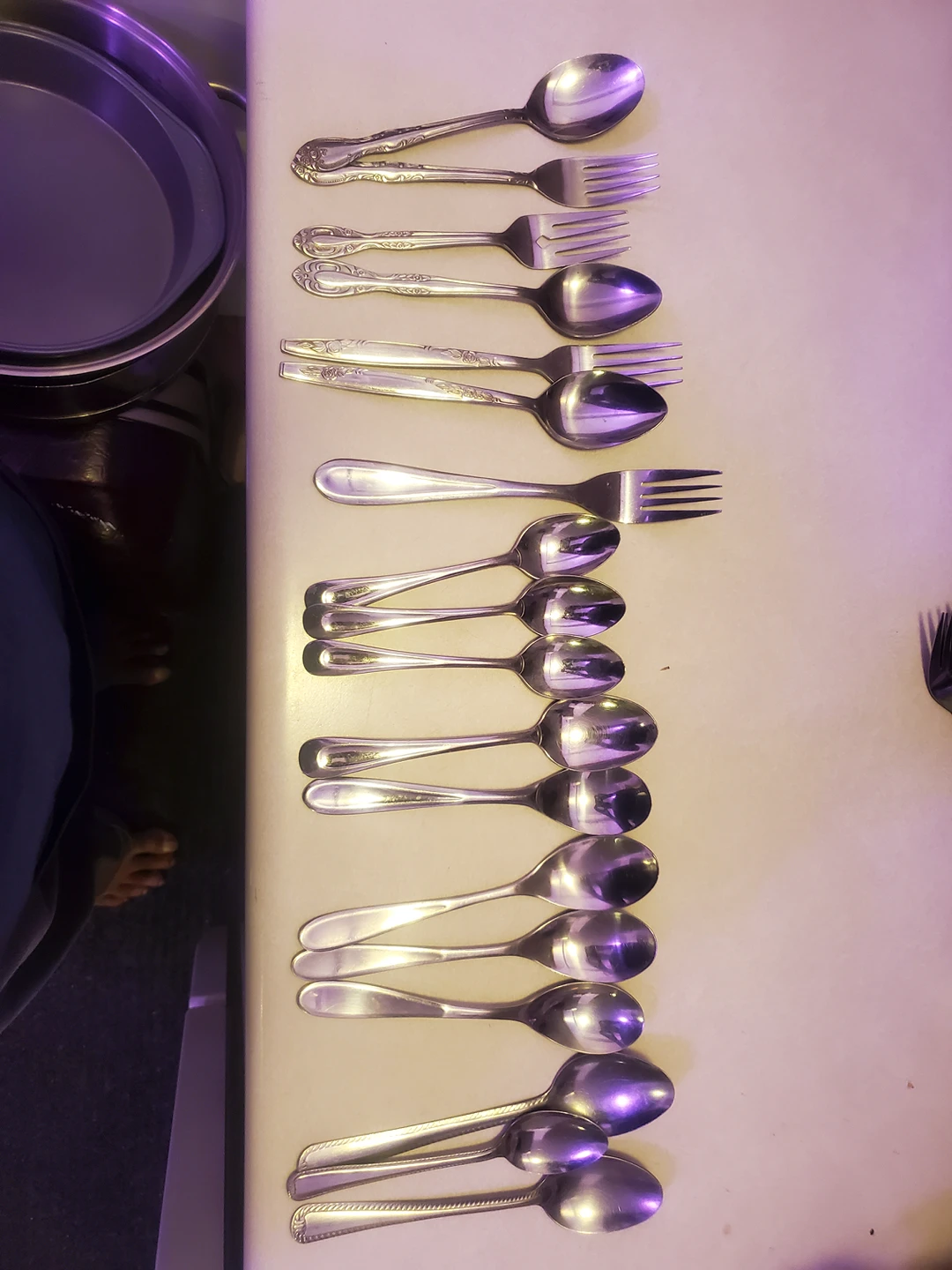 🏀#freecycle ASSORTED 18 piece stainless cutlery thumbnail