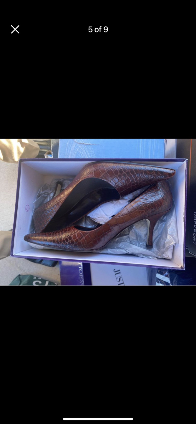 Women Shoes Size 10 #freecycle