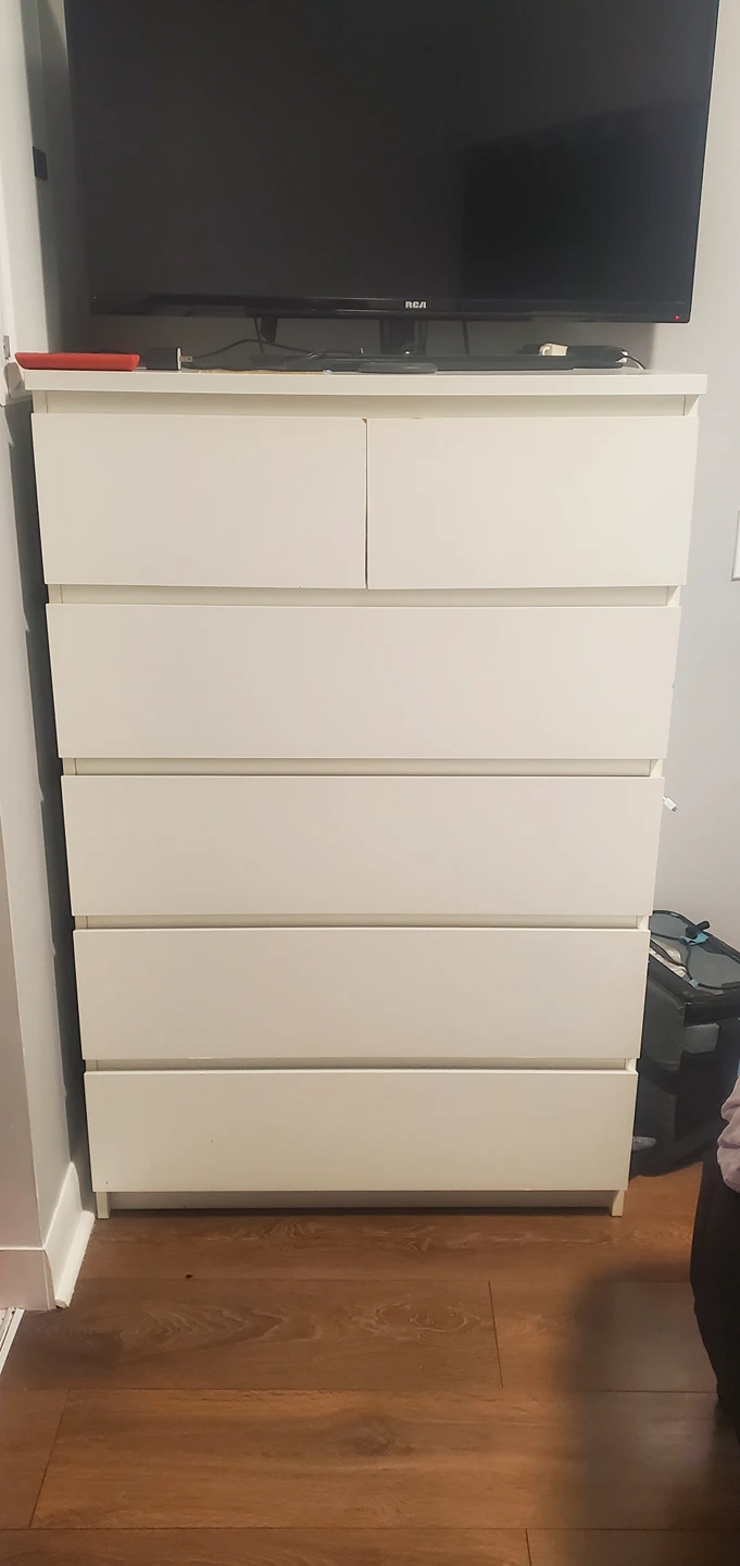 dresser