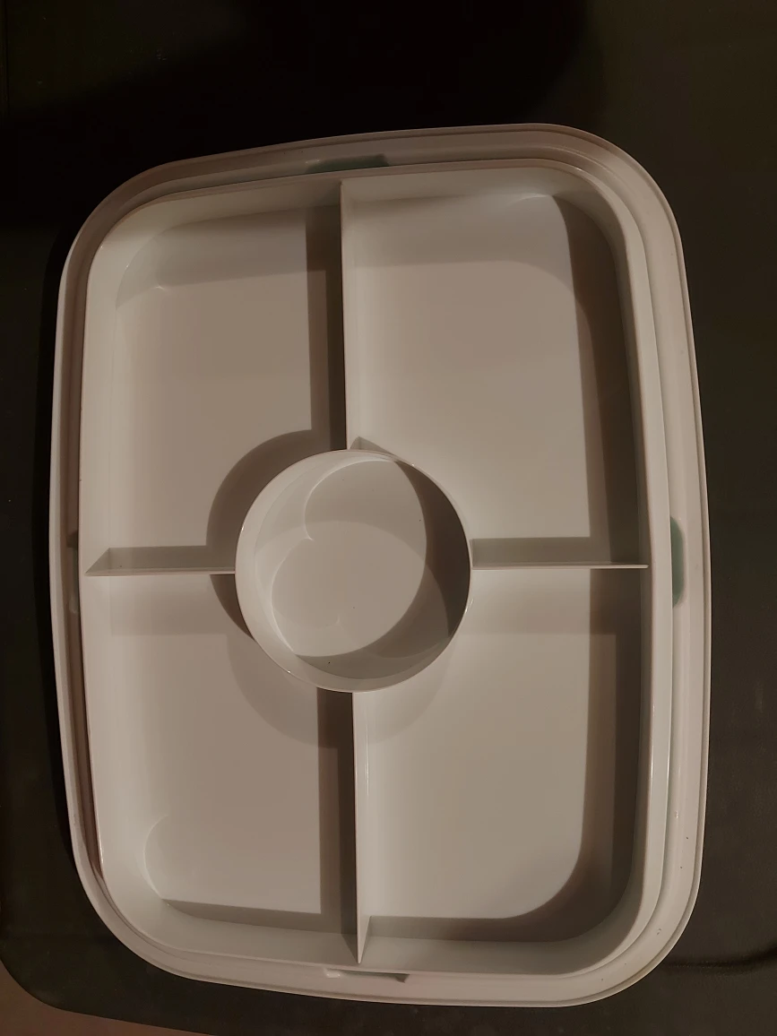 Collapsible 3 in 1 party tray - photo 3