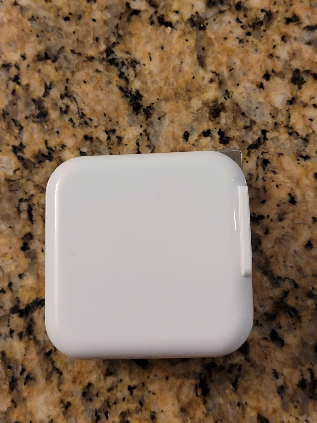 Apple 12W USB Power Adapter image indicator(3)