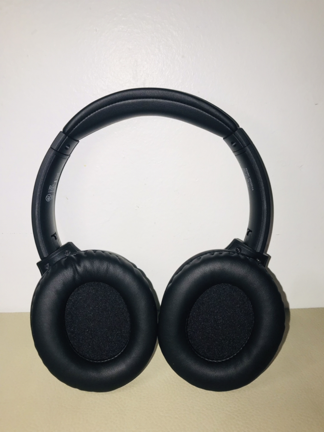 Bluetooth Headphones - photo 3