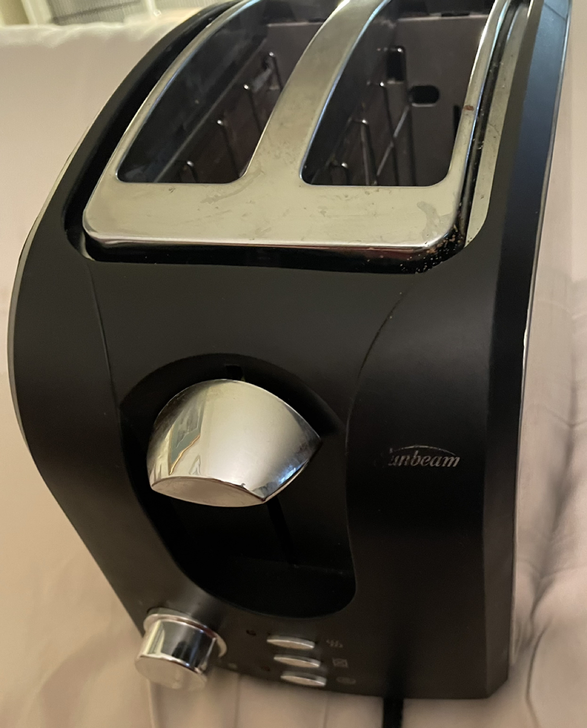 Sunbeam Two Wide-Size Slots Toaster thumbnail