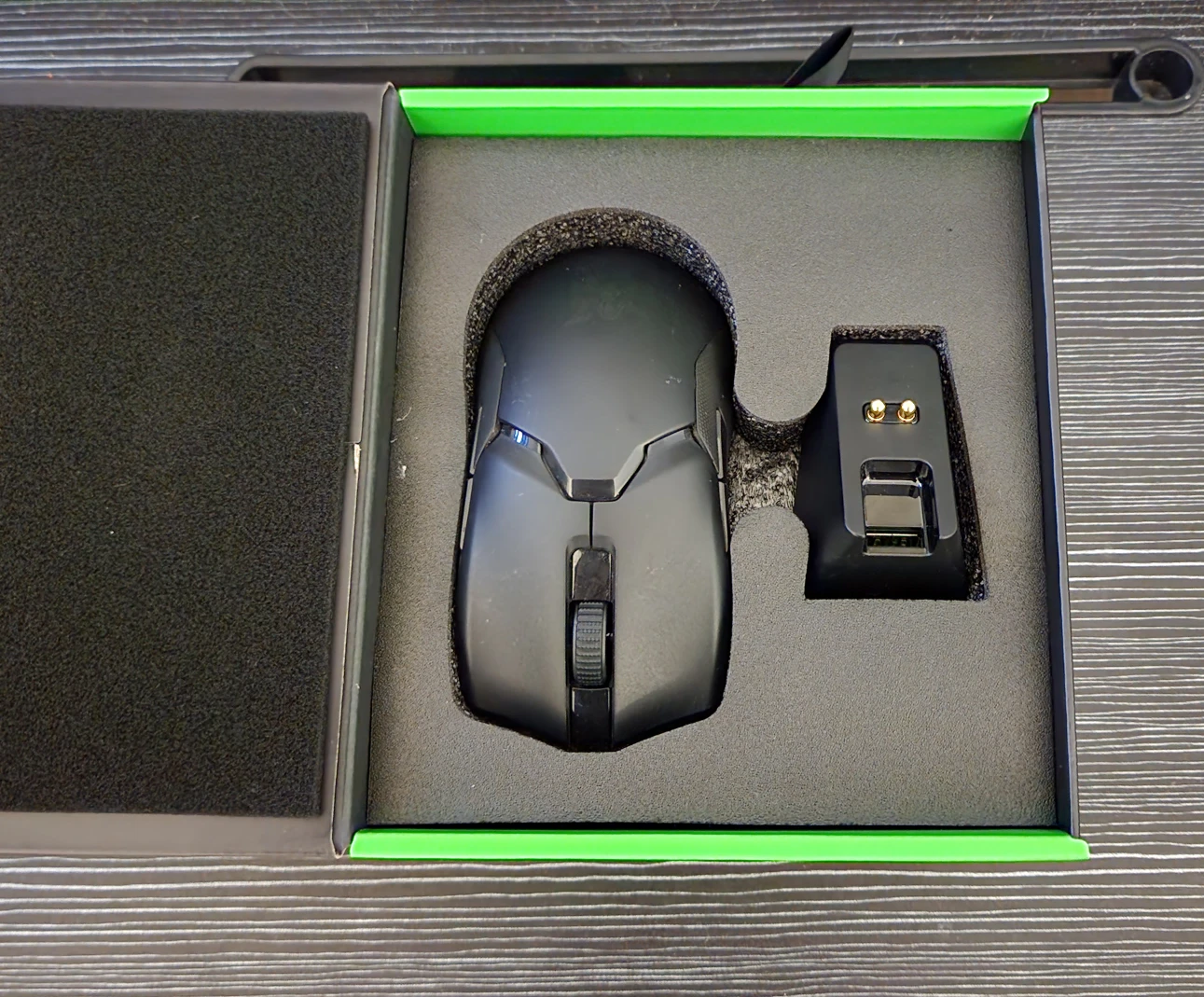 Razer Viper Ultimate Mouse with Dock - photo 2