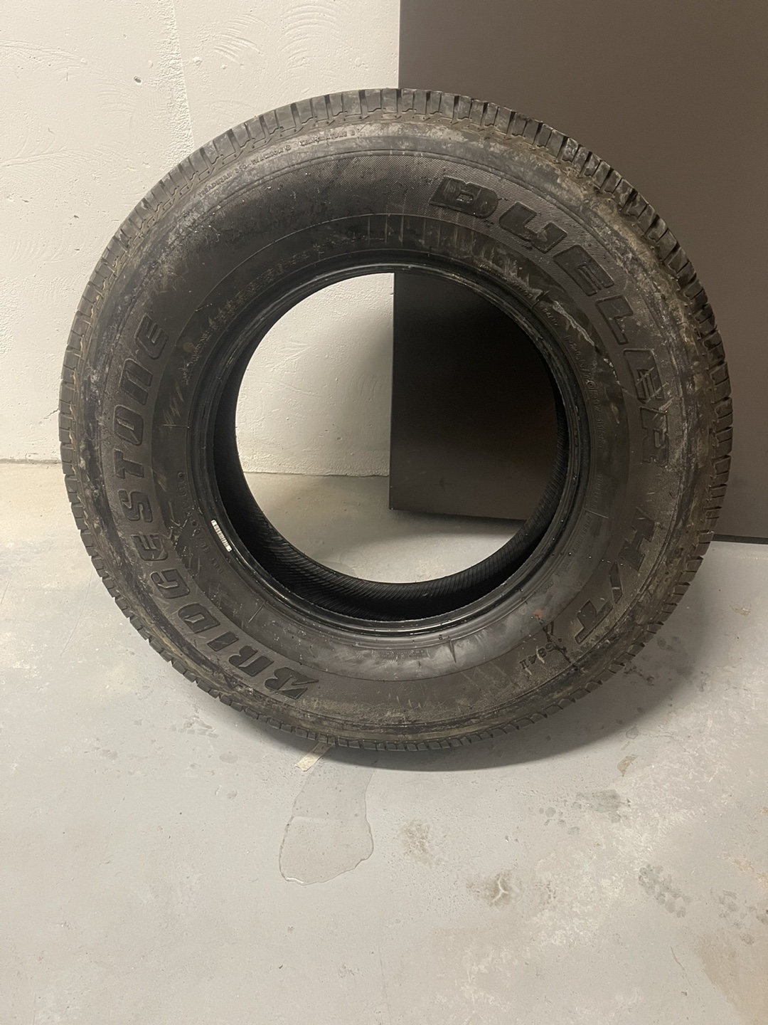 Bridgestone dueller H/T tires - photo 3