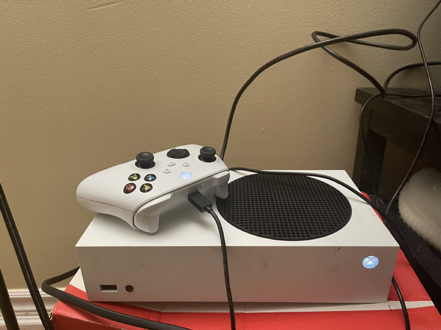 Xbox series s with call of duty and fortnite