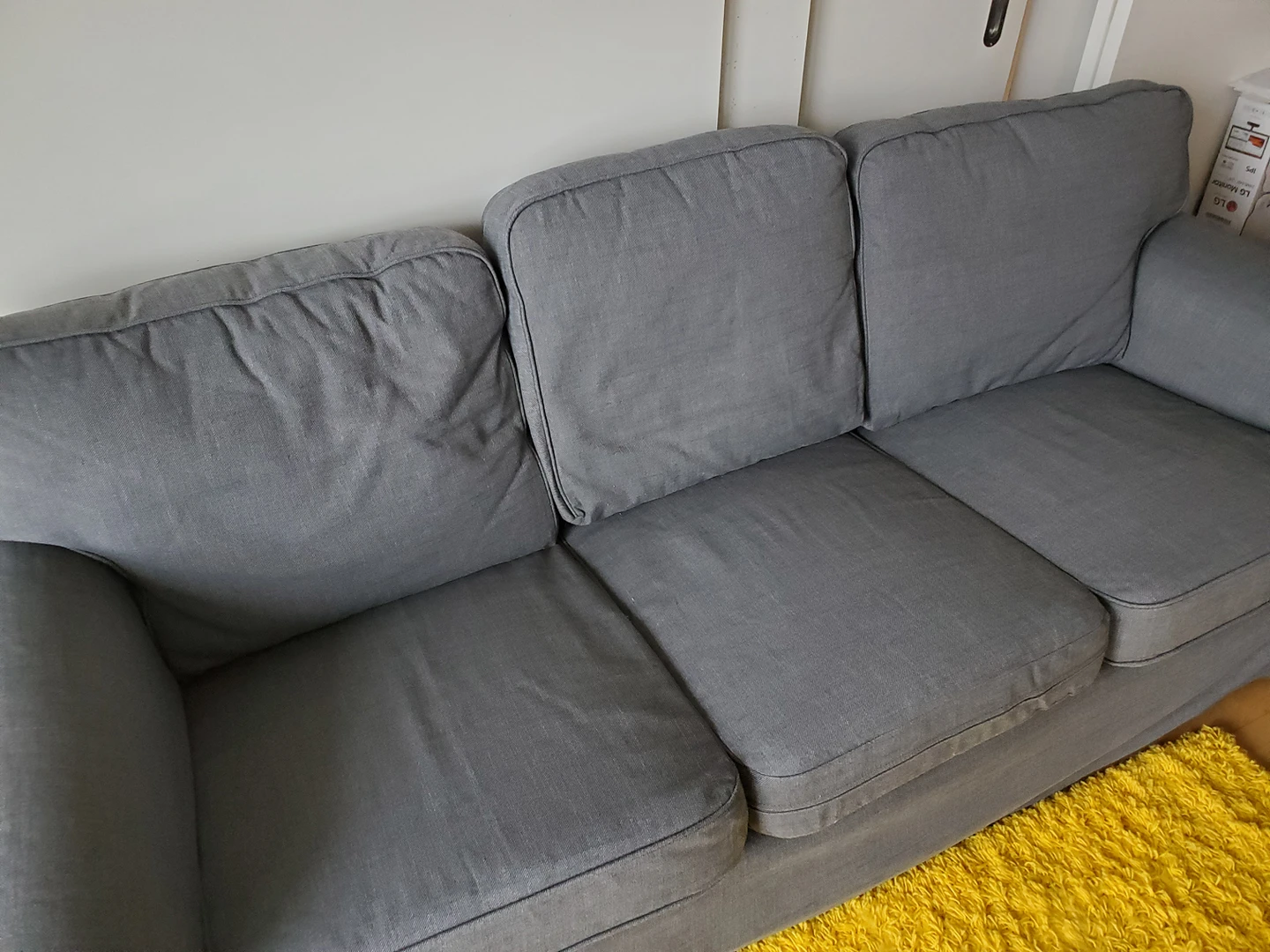 Ikea couch, great condition! - photo 3