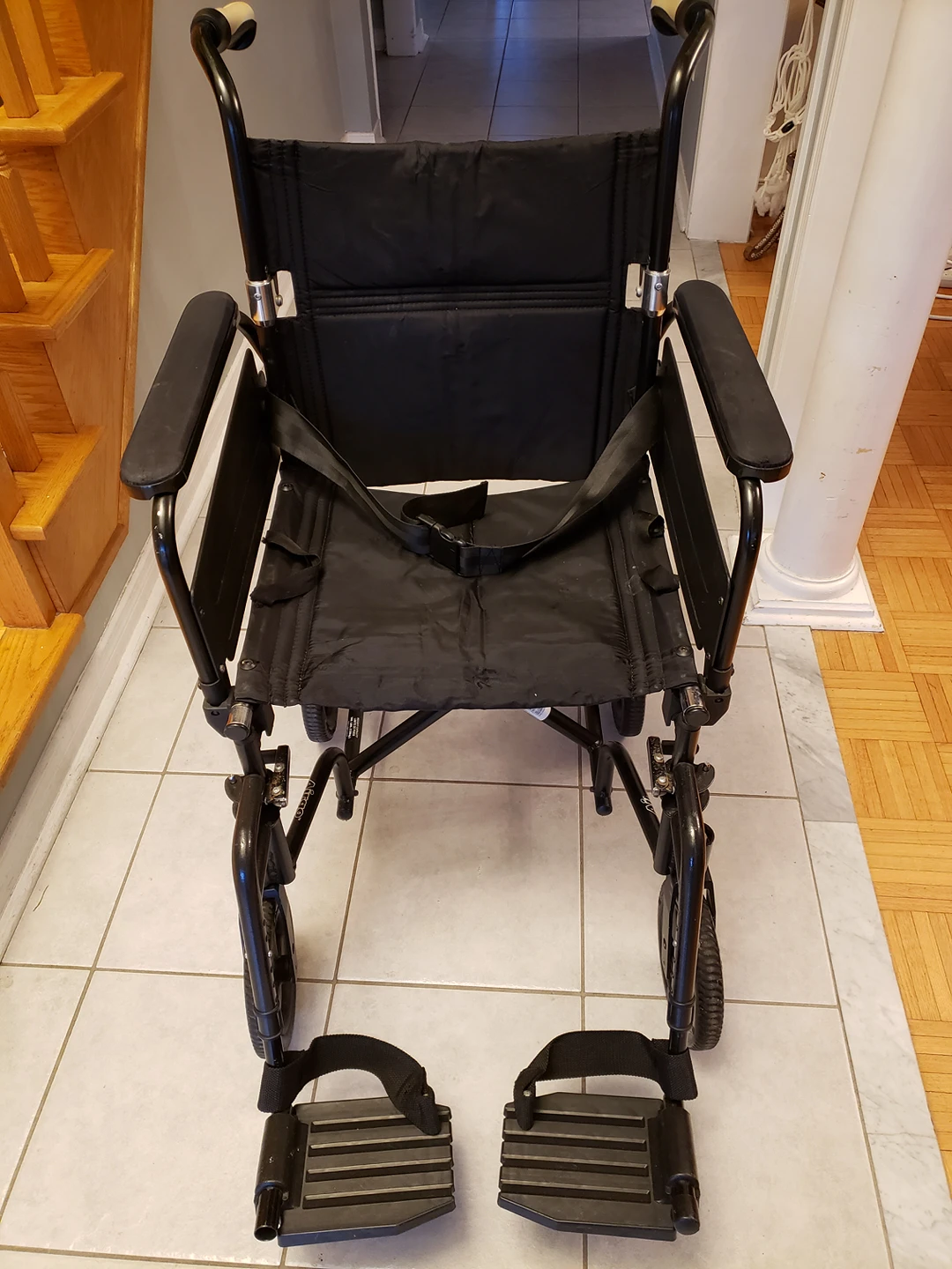 Folding wheelchair