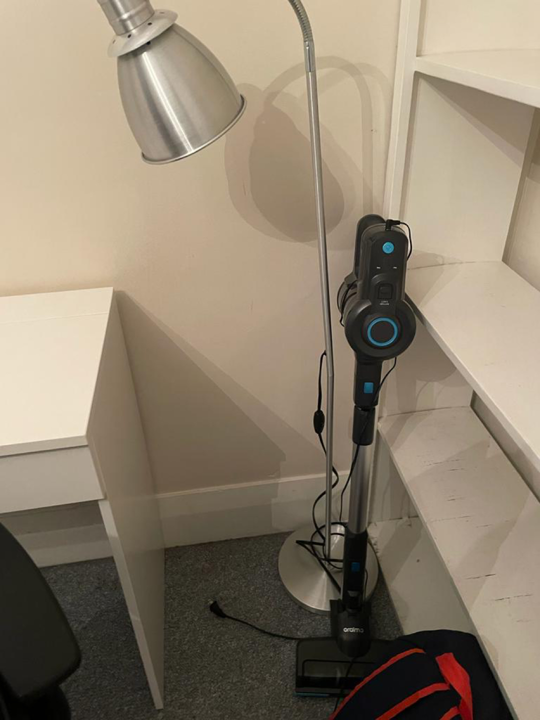Standing fan