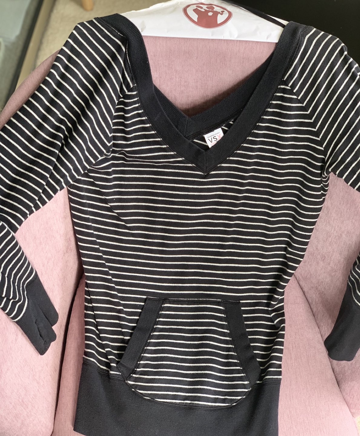 Victoria Secret long sweatshirt thumbnail