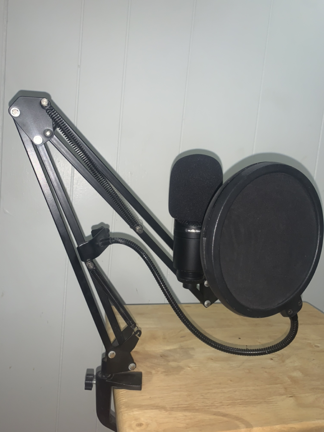 MICROPHONE (PC COMPATIBLE) thumbnail