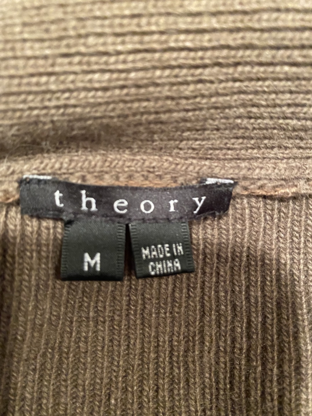 ⭐️New THEORY chestnut brown cashmere & wool sweater w/suede belt image indicator(5)