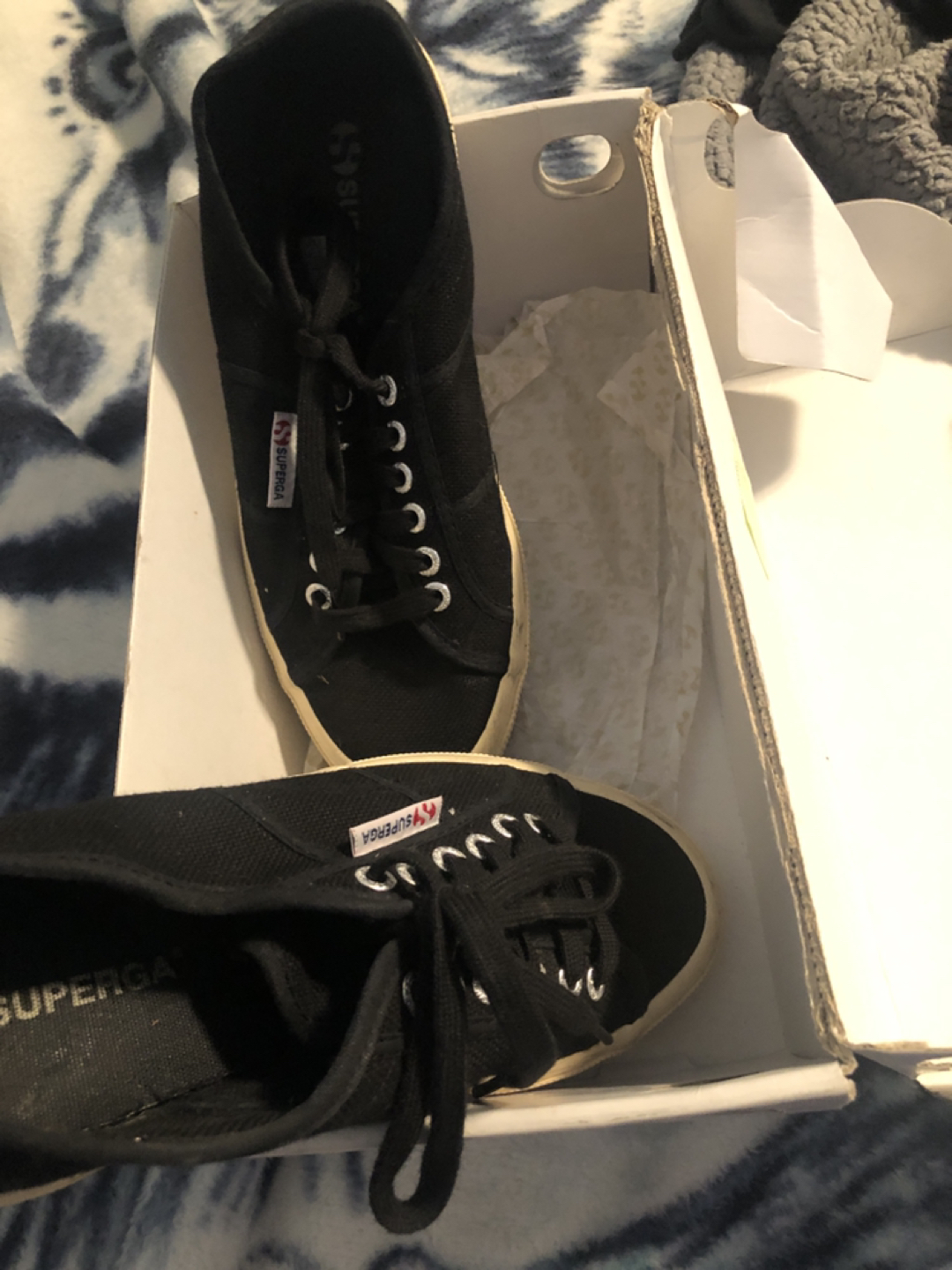 Superga shoes thumbnail