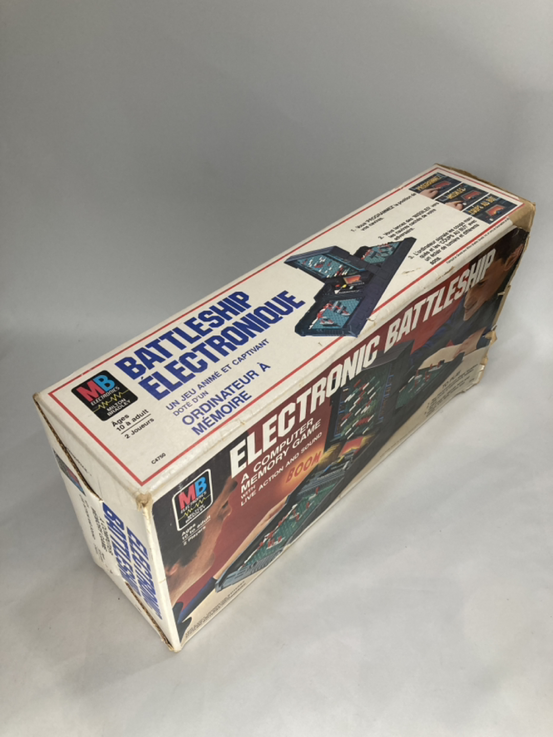 1977 Electronic Battleship - Complete In Box image indicator(9)