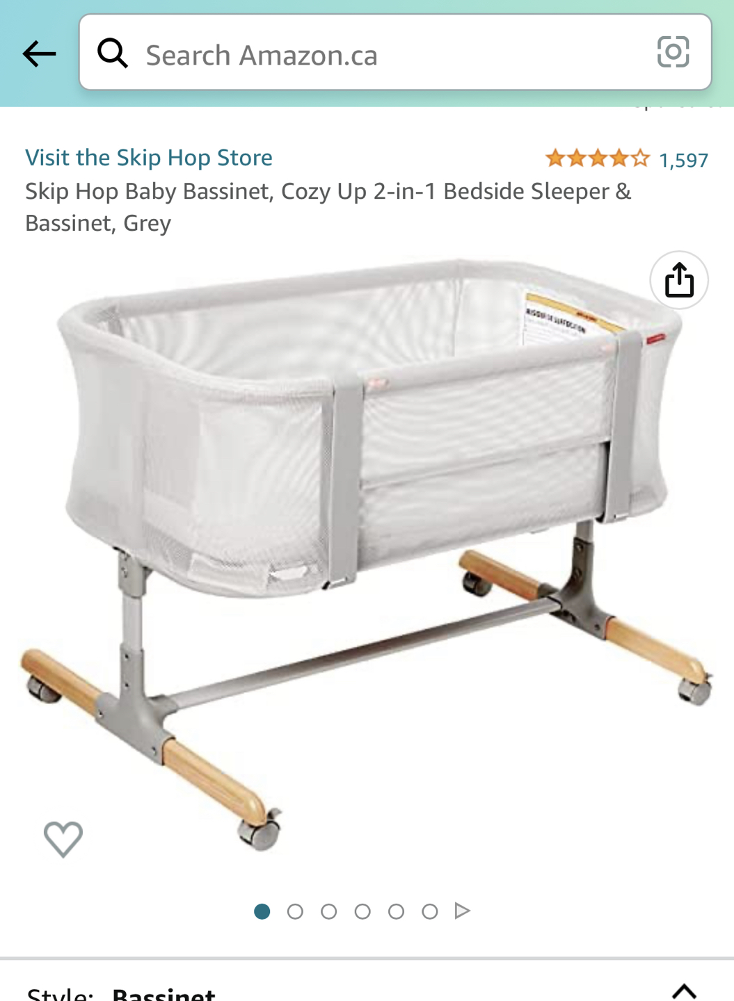 Like new Skip hop 2 in 1 bassinet & sleeper