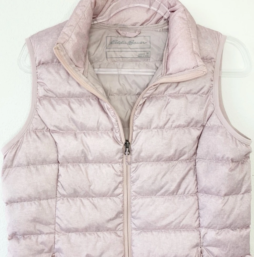 Eddie Bauer Dusty Pink Puffer Down Vest. - photo 4