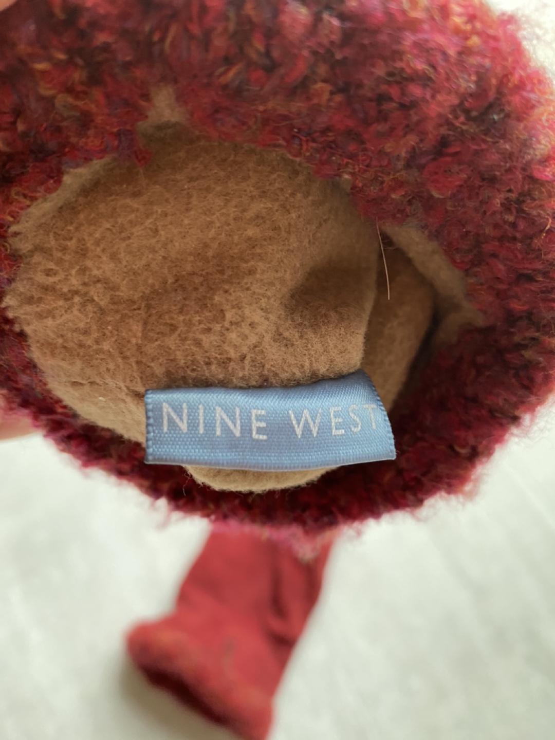 Nine West lined suede gloves image indicator(5)